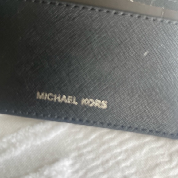 Michael Kors card holder - Picture 5 of 6